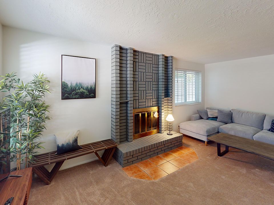 1st image of 3578 E Bengal Blvd