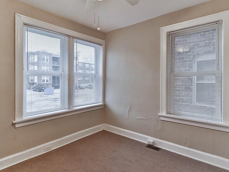735 Interdrive #1N — Photo 15