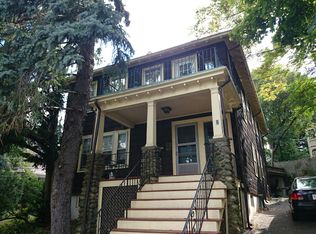 2 Acron Rd, Brookline, MA 02445