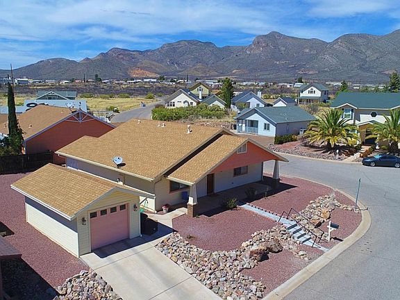 4th image of 515 Camino De Nevada