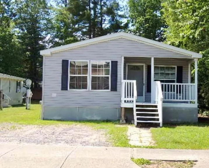 12 Otter Creek Dr — Photo 1