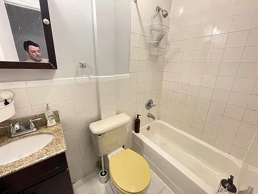 Rented by Tapiro Realty | media 7