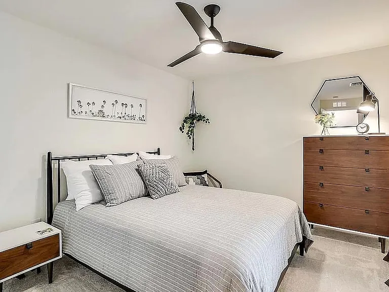 5684 Palmer Cir #203 — Photo 4