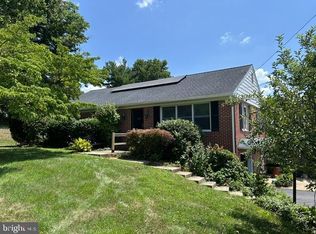 63 Charlestown Rd, Washington Boro, PA 17582