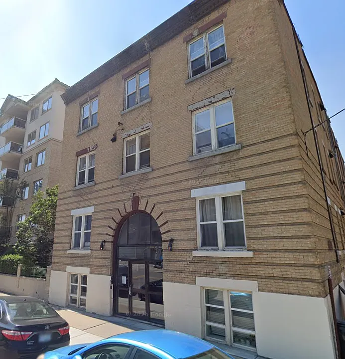 1411 Centre St SW #22