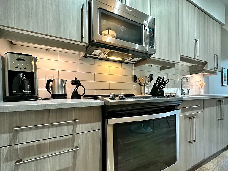 595 Pandora Ave #217 — Photo 3