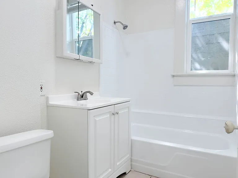 4170 Park Blvd — Photo 14