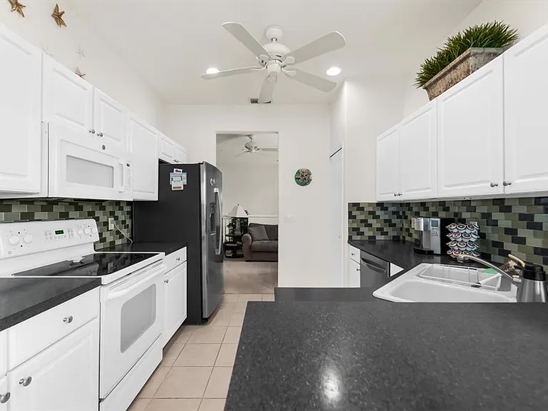 4500 Streamside Ct #1408 — Photo 35