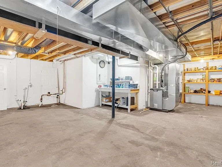 42682 Park Crescent Dr — Photo 40