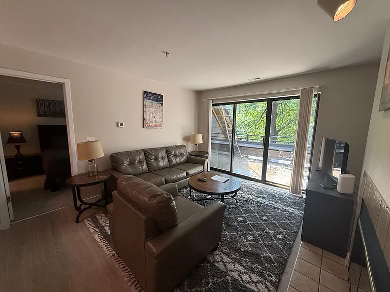 812 Walnut St #C — Photo 12
