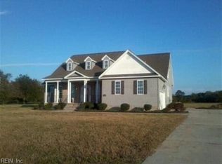 5351 Jan Hall Rd, Cape Charles, VA 23310