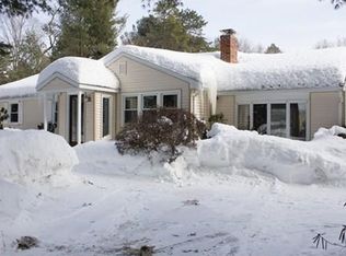 91 Green St, Medfield, MA 02052