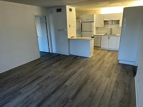 1106 Green Pine Blvd #E1 Photo 1