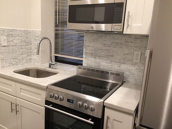 5th image of 334 E 91st St APT 2E