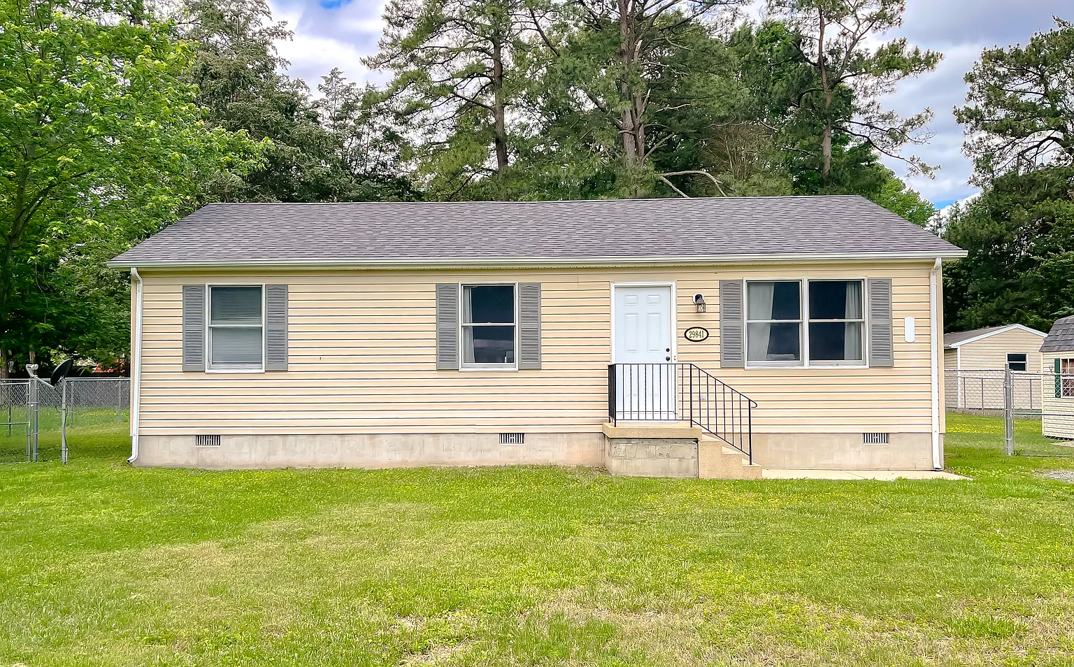 29841 Lee Rd photo 1