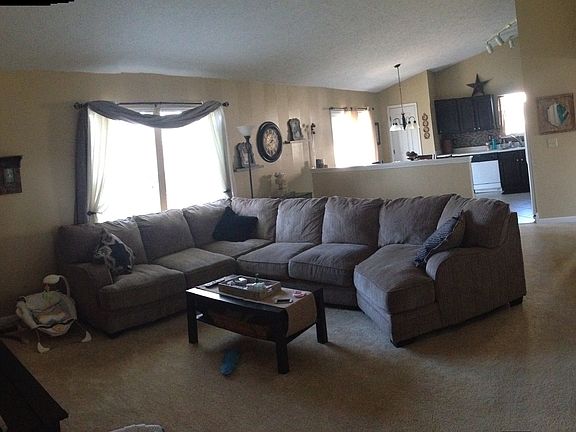 3rd image of 1234 Jasmine Dr