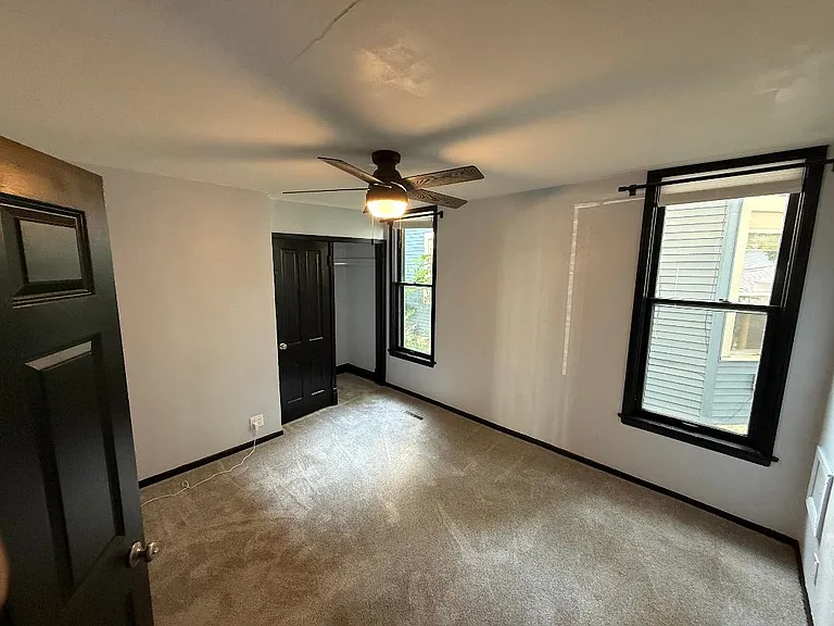 923 Sherburne Ave #1 — Photo 20