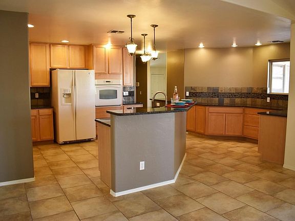 3rd image of 7653 S Freshwater Pearl Dr