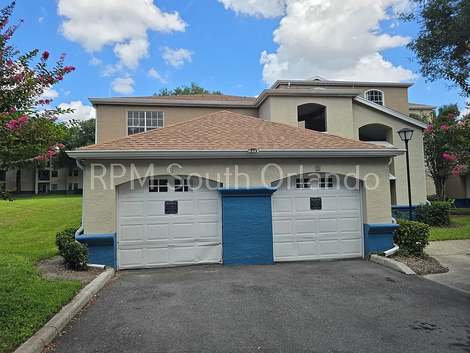 7270 Westpointe Blvd #920