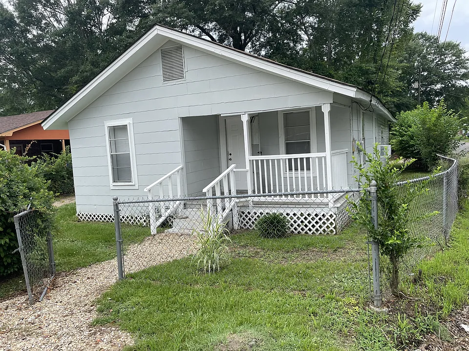 1201 Dabbs St #2