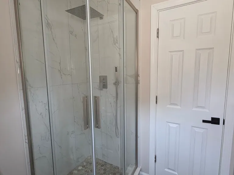 429 Burnside Ave — Photo 10