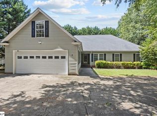 3 Pebble Stone Ln, Taylors, SC 29687