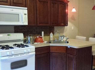 80 Wayne St APT 3R, Jersey City, NJ 07302