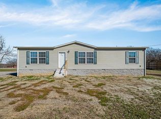 9021 Holmes Creek Rd, Smithville, TN 37166