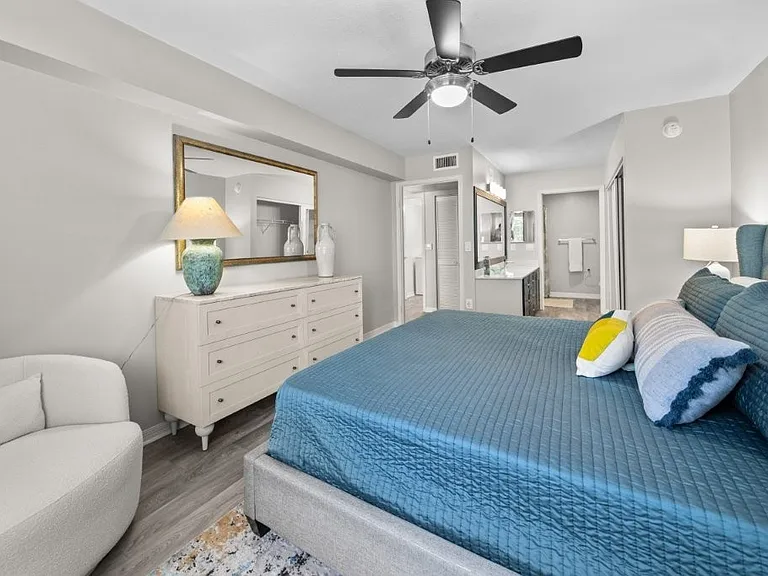 Club Mira Lago Apartments — Photo 22