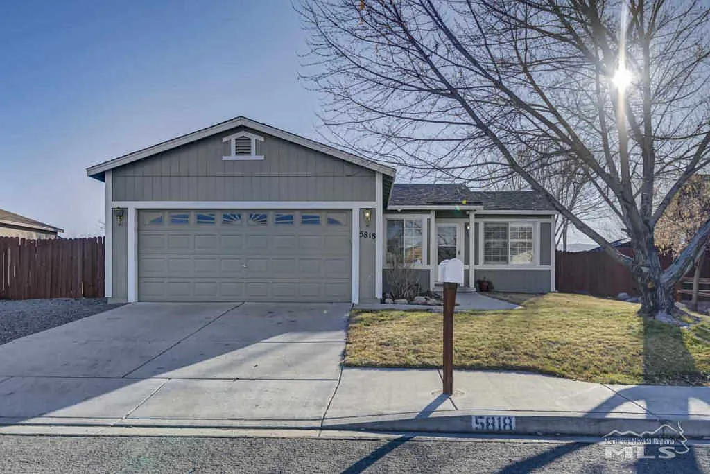 5818 Lightning Ct photo 1