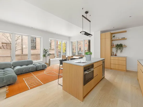 415 De Graw St #1A, Brooklyn, NY 11217