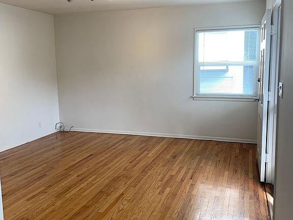 4th image of 841 Grant St #1/2-B