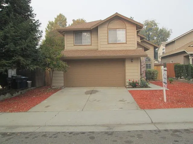 4025 Diane Dr photo 1