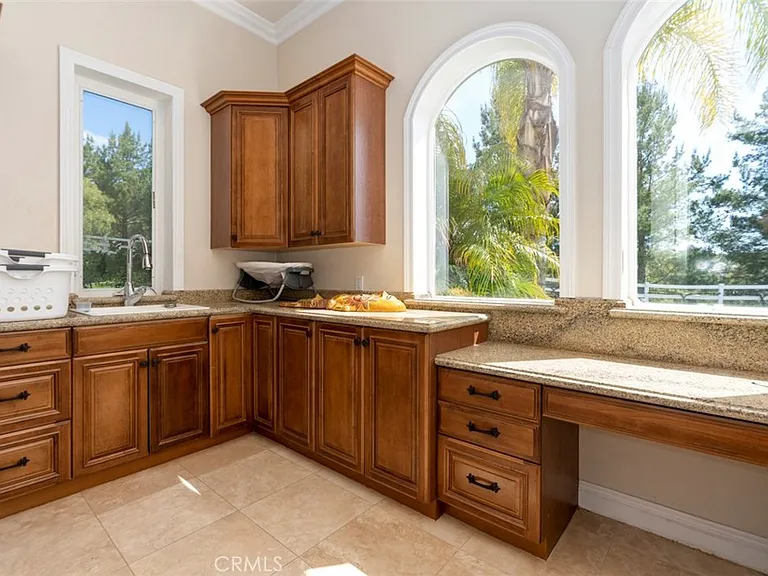 38750 Celita Cir — Photo 30