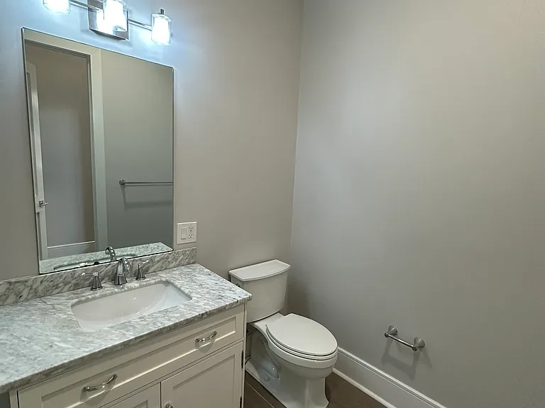 161 Main Street — Photo 8