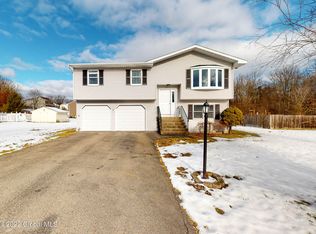 4 Canvasback Rdg, Waterford, NY 12188