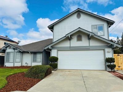 1934 E Omaha Ave, Fresno, CA, 93720
