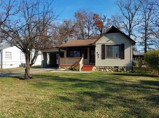 503 Pennington Ave, Thomasville, NC 27360