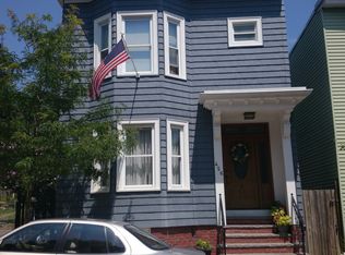 456 E 7th St, South Boston, MA 02127