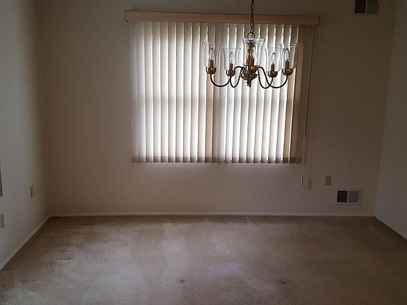 5th image of 69 Jean St