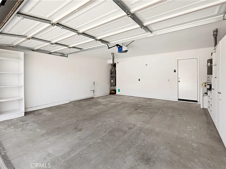 24242 Briones Dr — Photo 38