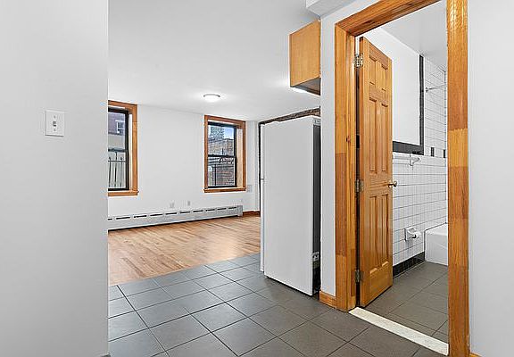 3rd image of 523 9th Ave APT 3C