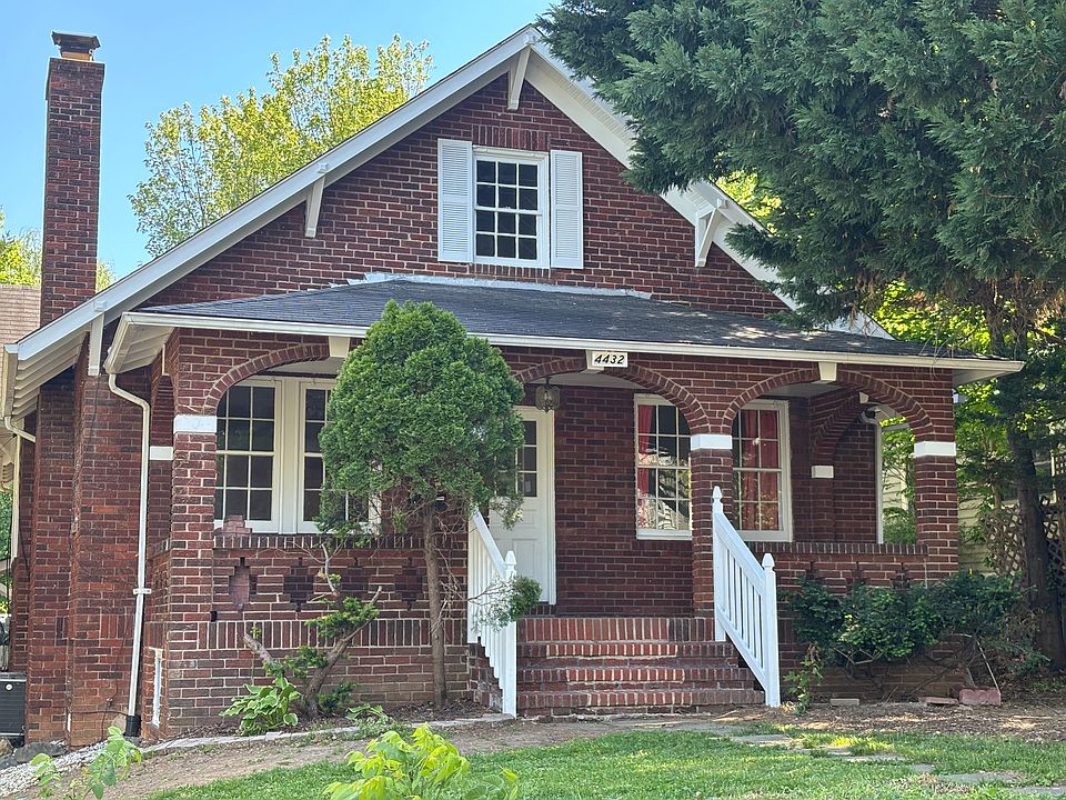 Beautiful Arlington Bungalow