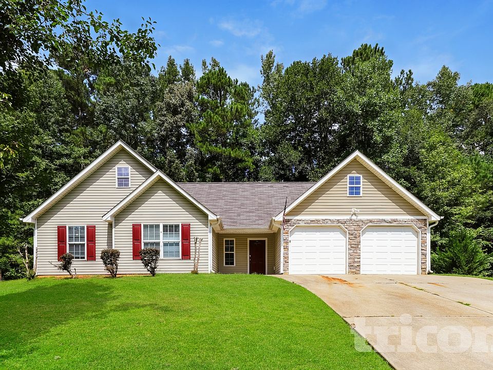 1st image of 383 Pleasant Forest Dr