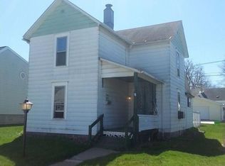 1653 Spring St, Coshocton, OH 43812