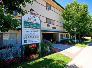 4225 Ethel Ave APT 12, Studio City, CA 91604