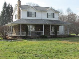 111 Fredonia Rd, Greenville, PA 16125