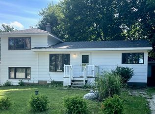 36903 N Alice Ln, Lake Villa, IL 60046