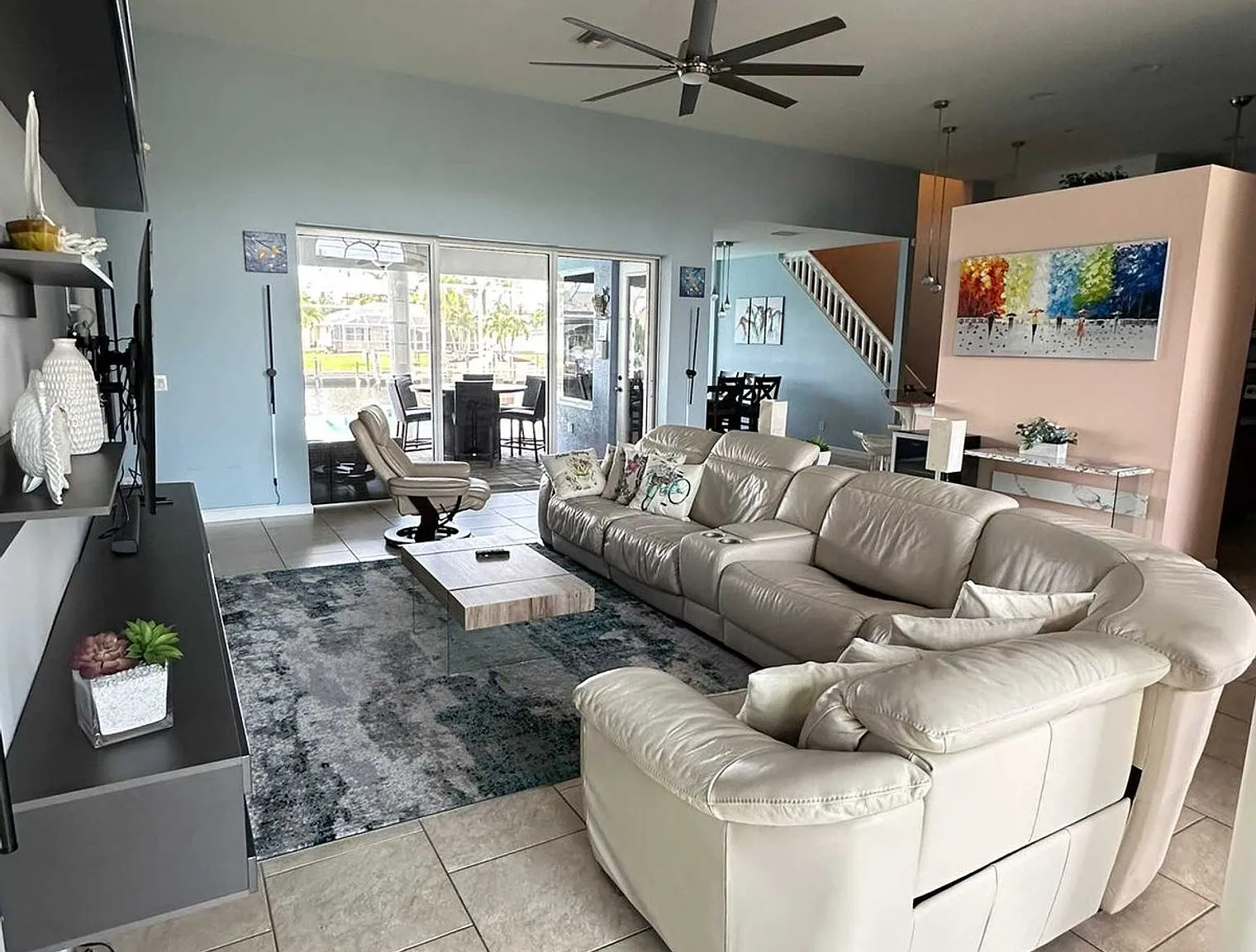 7 bed, 4.0 bath, 3745 sqft, $15,090 — Photo 1