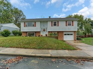 111 W Myrtle St, Littlestown, PA 17340